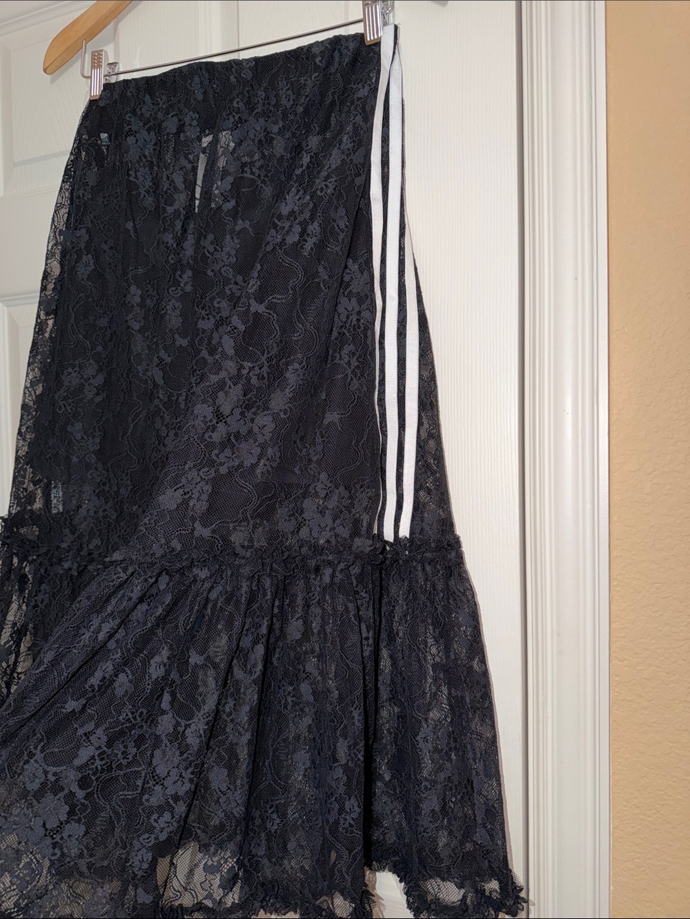 Adidas Originals Lace Skirt - Picture 6 of 15